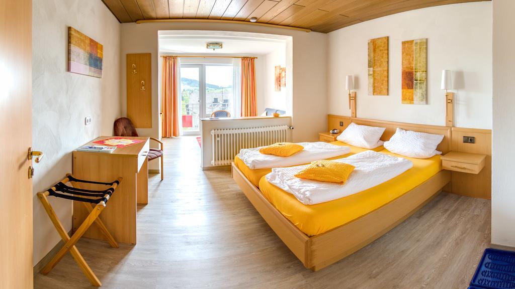 Hotelpension Schroeder Willingen  Eksteriør billede