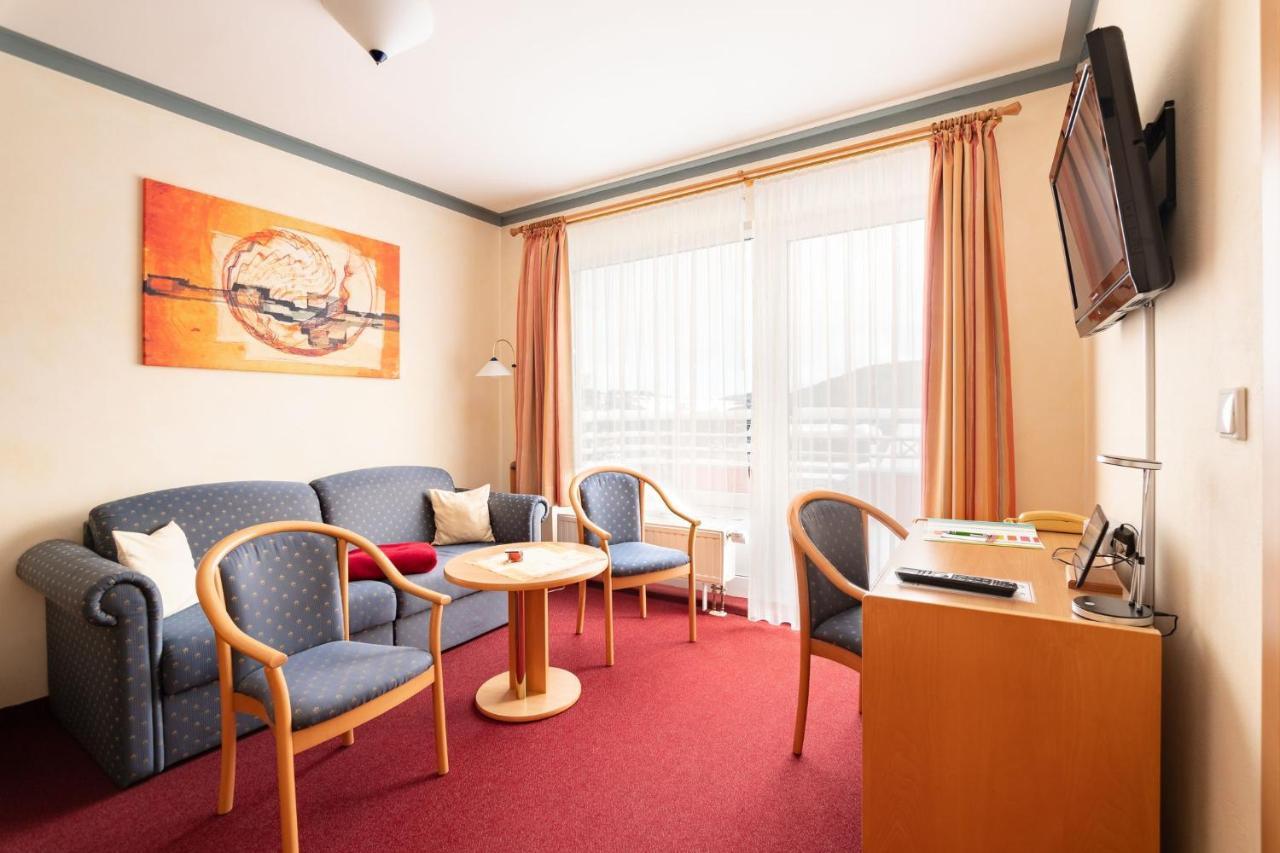 Hotelpension Schroeder Willingen  Eksteriør billede
